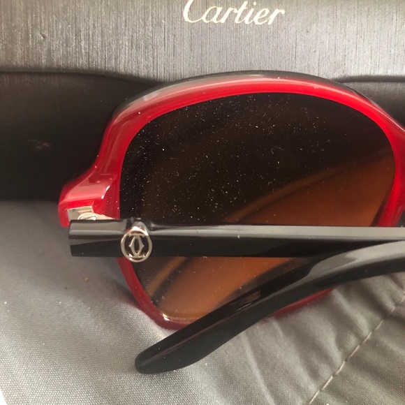 Cartier sunglasses absolutely authentic! - Picture 6 of 7